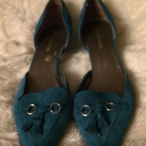 Kitten heel EUC suede tassel shoes